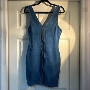 NWOT IRIS Short Denim Dress with Zipper M